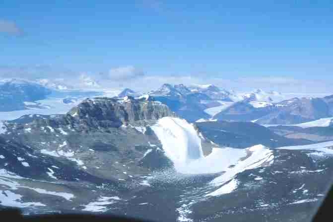 snowy mountains image